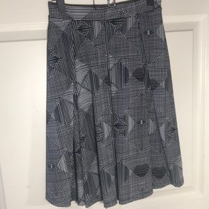 Lularoe Madison skirt Small